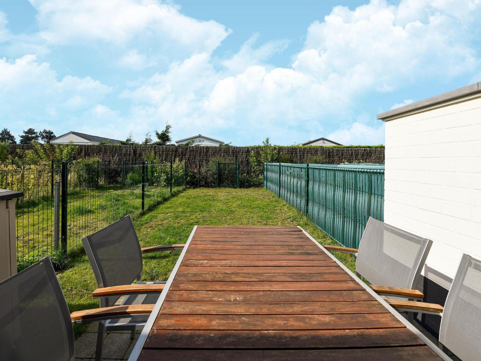 Holiday home Stylish Polder House In A Quiet Location Koksijde
